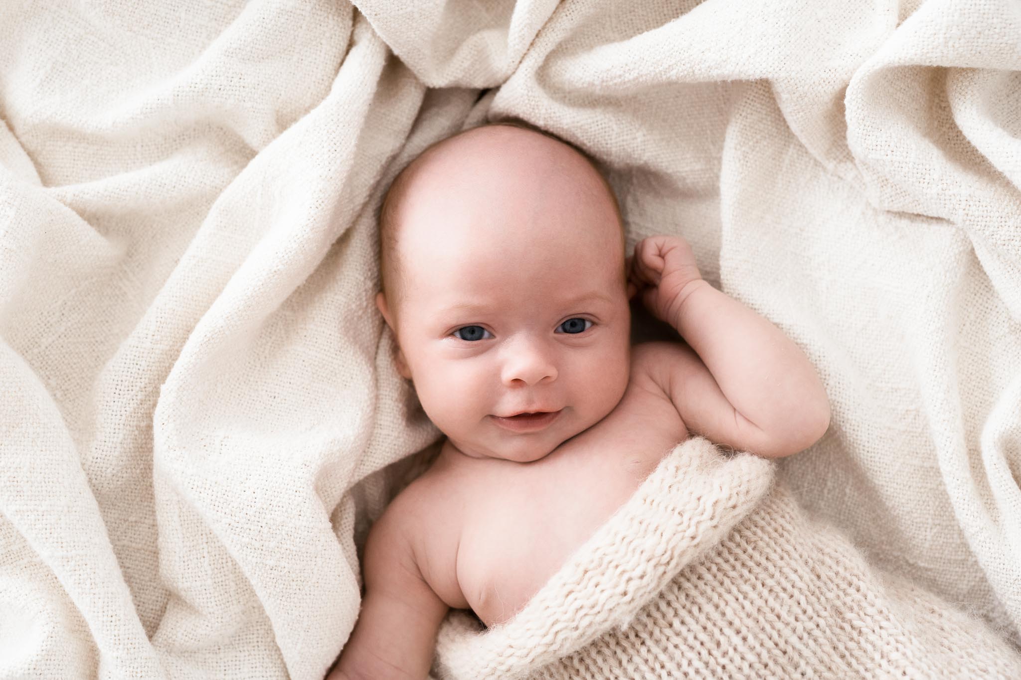mama-und-mini-nadine-droste-oldenburg-familie-bilder_baby_newborn-1